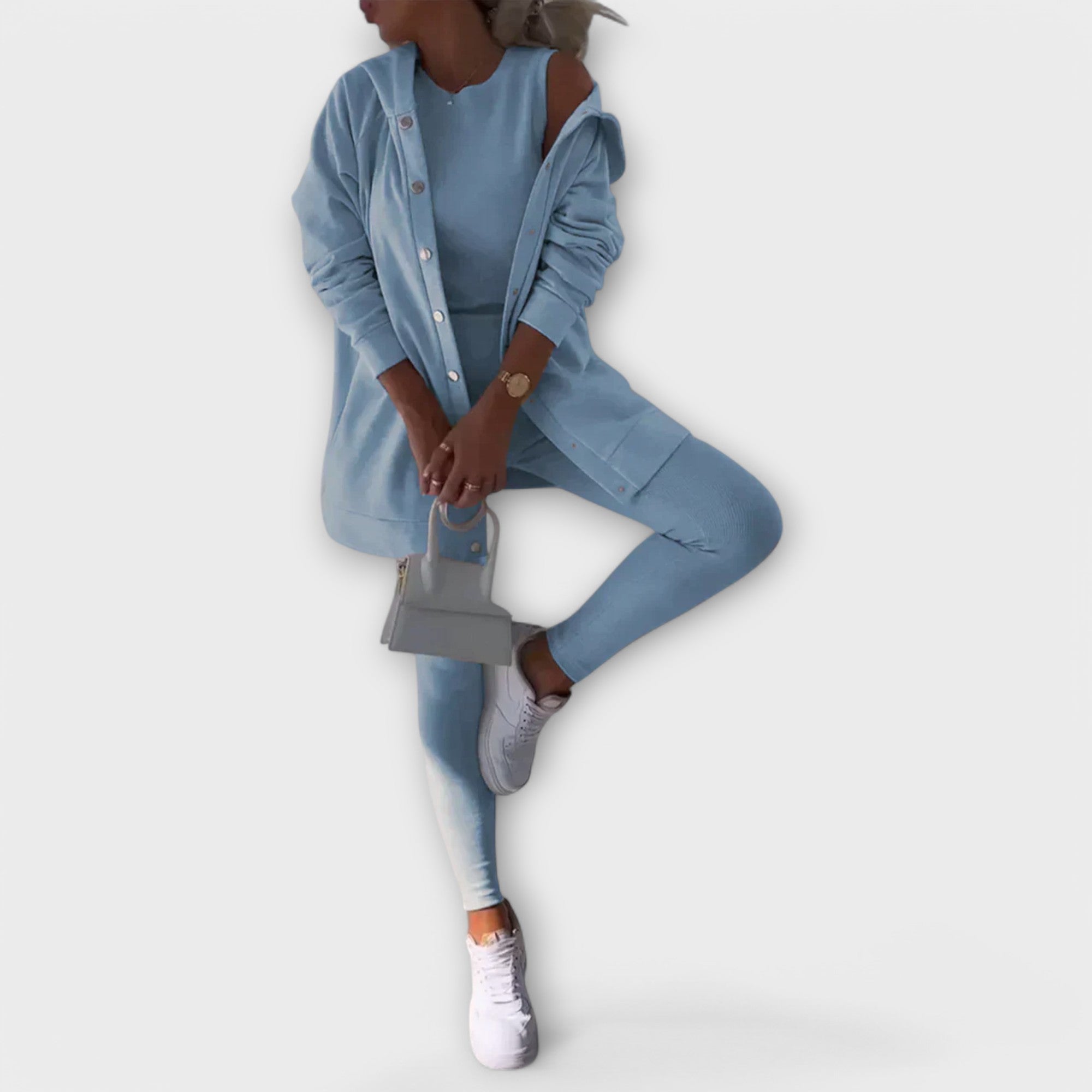 Zestaw trzech części z kardiganem