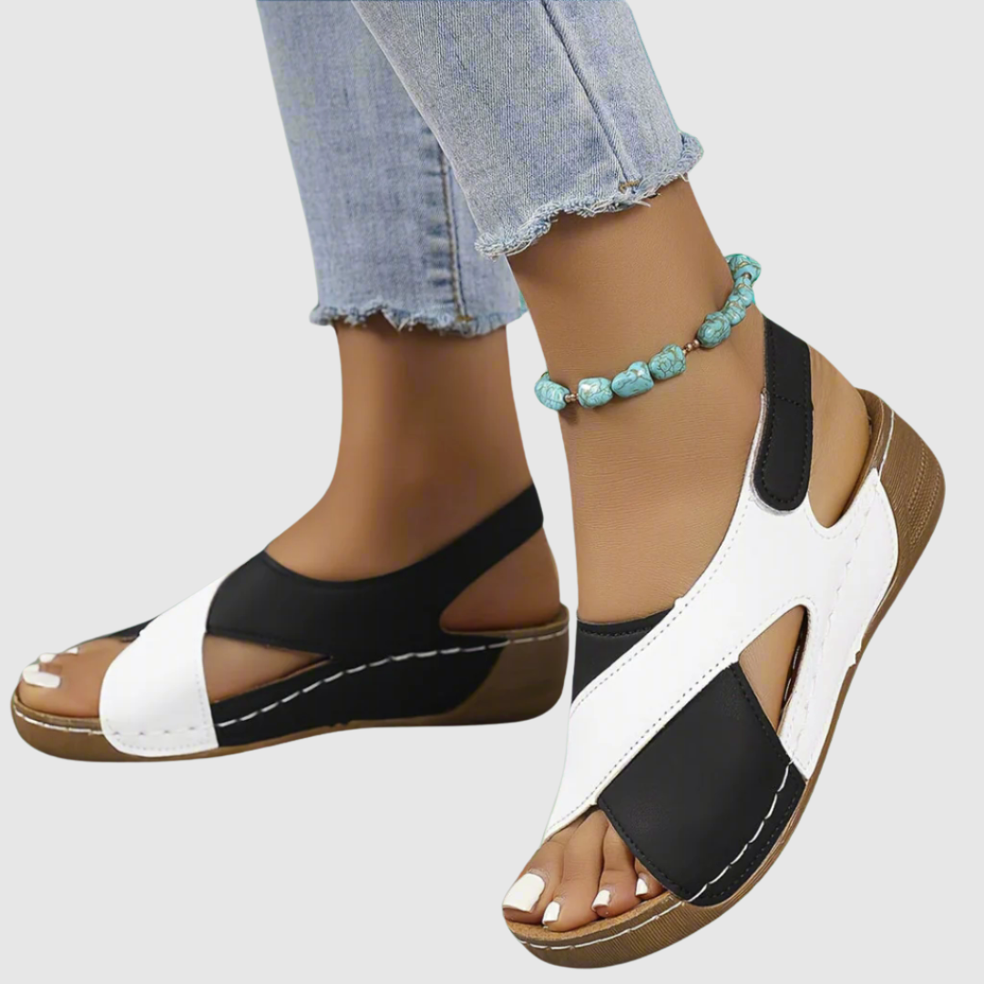 Hildegard - Dwukolorowe sandały skórzane