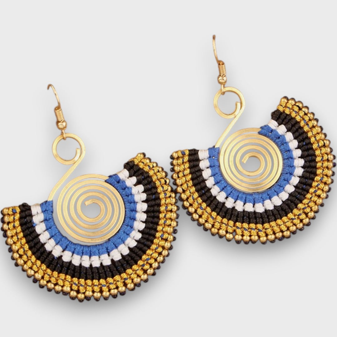 Isalda – Kolczyki Vintage z Drewna i Perłami